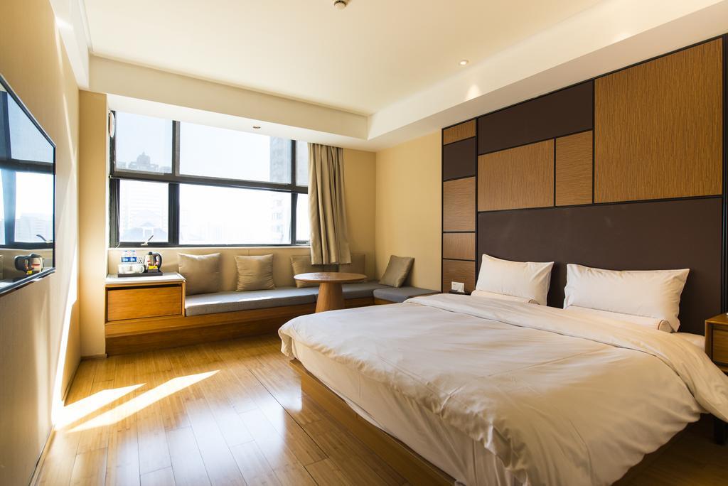 Ji Hotel Kunming Green Lake Branch Δωμάτιο φωτογραφία
