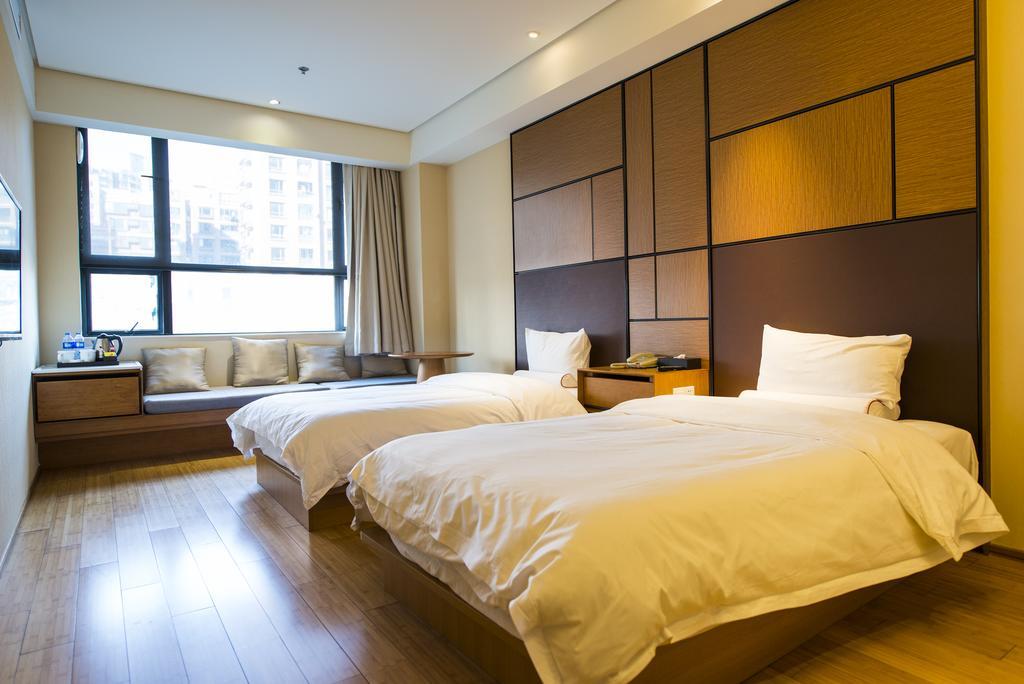 Ji Hotel Kunming Green Lake Branch Δωμάτιο φωτογραφία